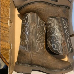 Steel toe work boots